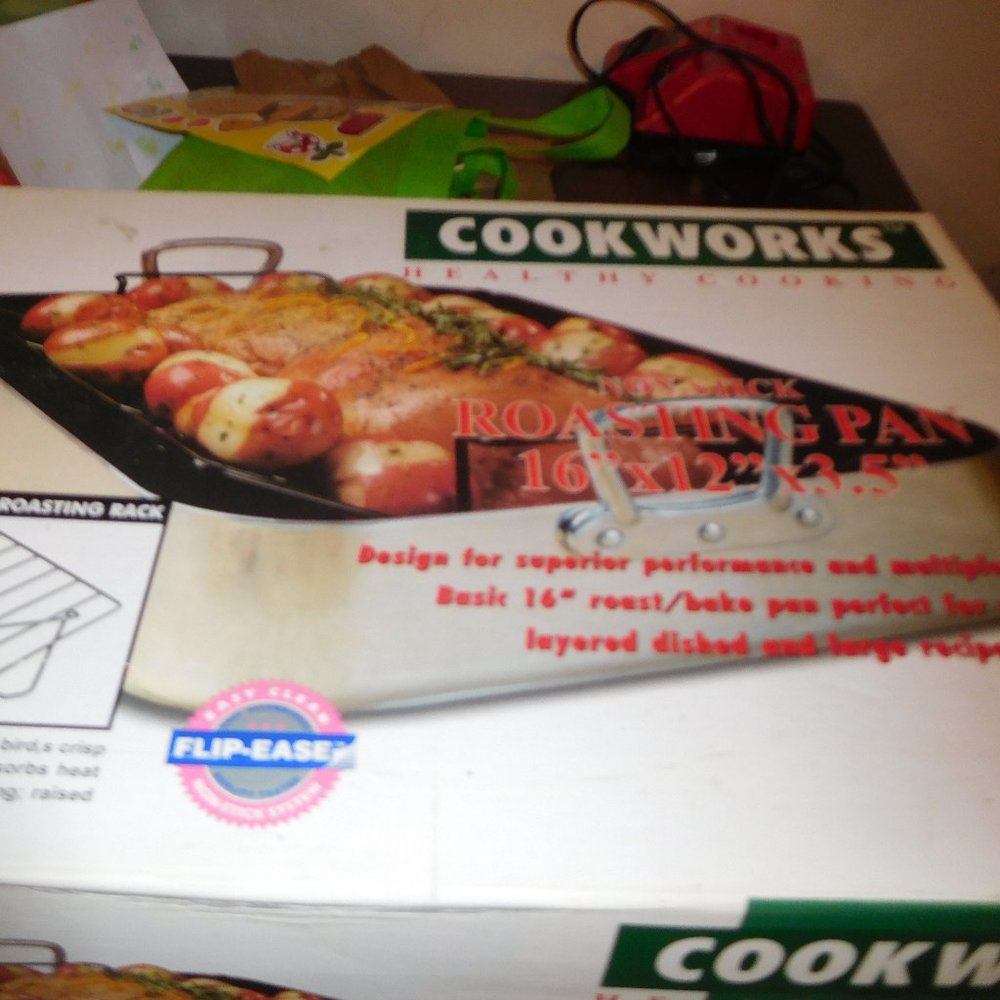 Roasting Pan with Rack*